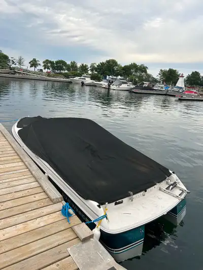 1994 Four Winns Freedom Bowrider 4.3 , all original. For its age it’s in good condition. Trailer is...