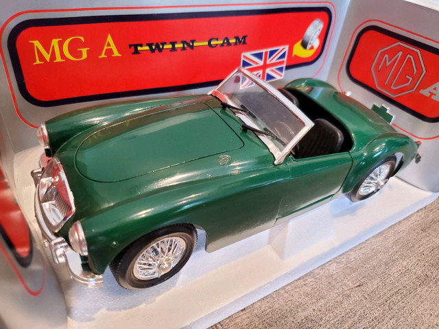 1:16 Diecast Tonka Polistil MG A Twin Cam Convertible Green in Arts & Collectibles in Kawartha Lakes - Image 3