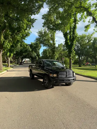 Solid truck with lots of life left. 2004 Dodge Ram 1500 5.7L V8 / 4x4 277K Runs and drives great. Fr...