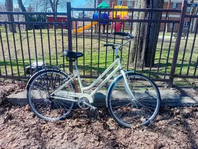 Schwinn Step Through Bike, View more