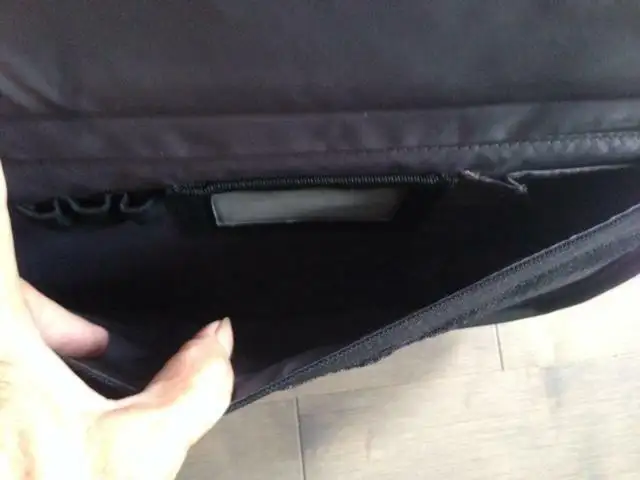 TARGUS Laptop Black Bag Computer Notebook Carrying Case Bag in Laptop Accessories in Markham / York Region - Image 5