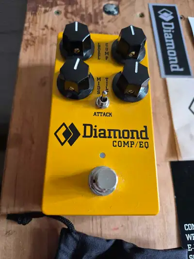 Diamond Comp/EQ pedal, View more