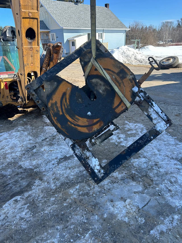 Fifth wheel hitch 35 tonnes dans Autre  à Ville de Québec