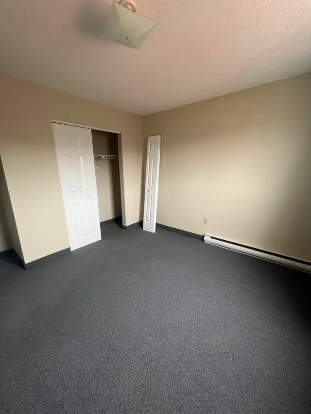 Commercial Office Space in Commercial & Office Space for Rent in Oakville / Halton Region - Image 3