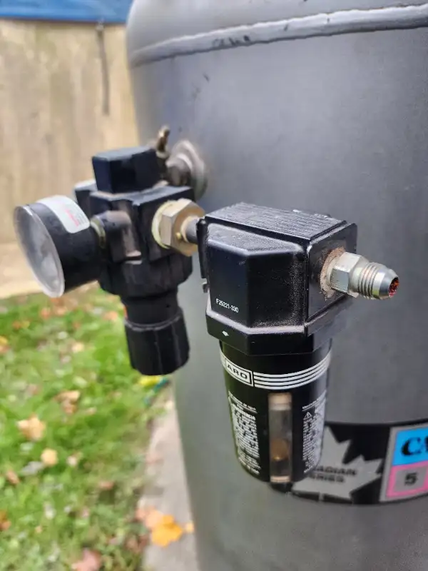 Campbell Hausfeld in Power Tools in Windsor Region - Image 10