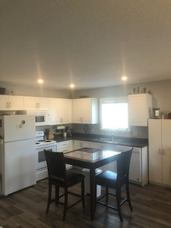 2 Beds 1 Bath unit in Listowel - For adults 55+ in Long Term Rentals in Stratford - Image 3