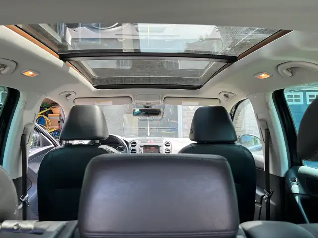 Tiguan Highline in Cars & Trucks in Ottawa - Image 2