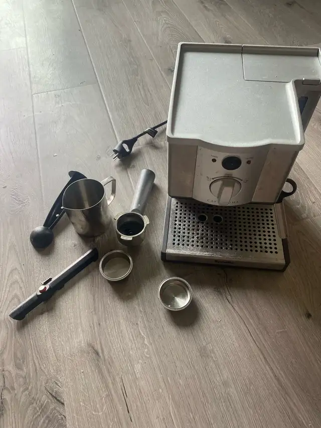 Breville Cafe Roma in Coffee Makers in Kitchener / Waterloo - Image 3