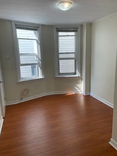 Located on South Park Street, Halifax, NS. A 6 minute walk from Saint Mary's University and close to...