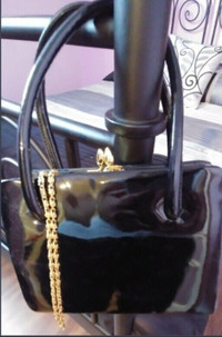 Small black purse