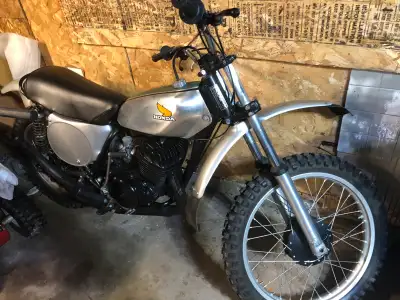 Selling my: Rare !Collectable! Elsinore CR250m, 1974 ,clean vintage bike always stored inside, Tires...