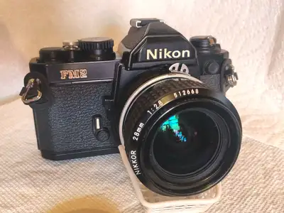 Nikon FM2N - Black / 28mm f2.8, View more