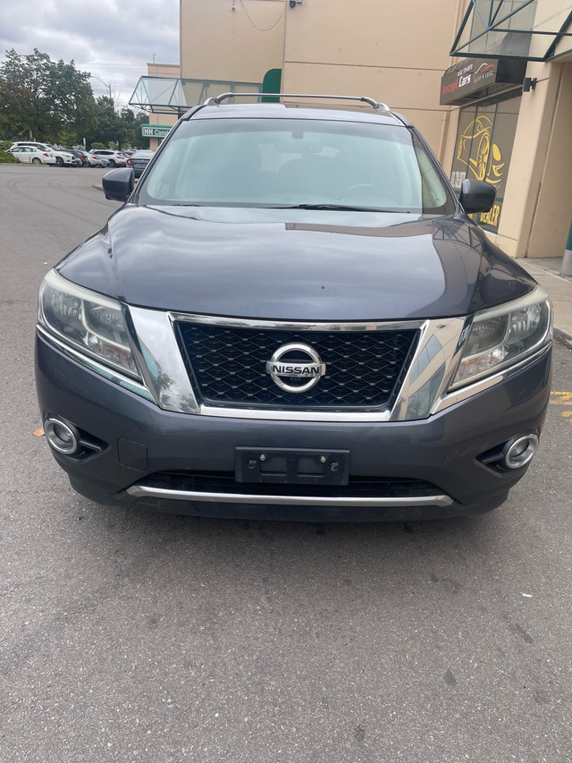 2014 Nissan Pathfinder platinum in Cars & Trucks in City of Toronto
