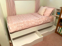 Twin Bed with 2 Storage Drawers!