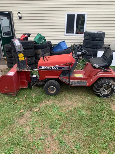 snow blower /tractor, View more