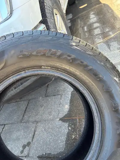 Pirellis scorpions 265 70 rim 17 Excellent used condition. Less that one year 2 tires available $150...