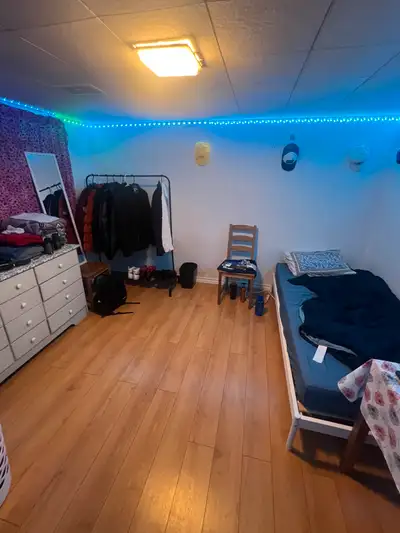 Private Room For Rent