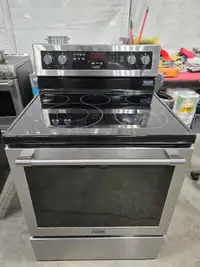 Maytag 30" Stainless Electric Range with Convection 
