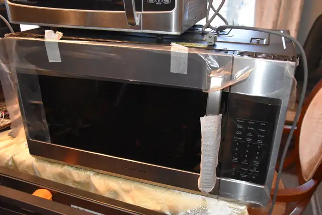 New Samsung LG Over-the-Range Microwaves Scratch/Dent63023586406913124