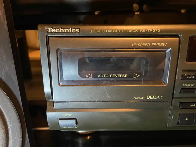 HOME STEREO SYSTEM  $400 Pickering  in General Electronics in City of Toronto - Image 8