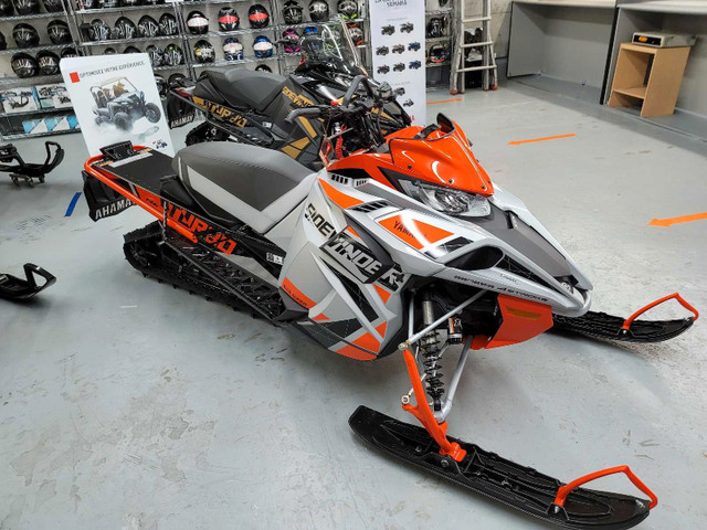 2021 yamaha sidewinder XTX SE 146 private sale no tax in Snowmobiles in City of Montréal - Image 3