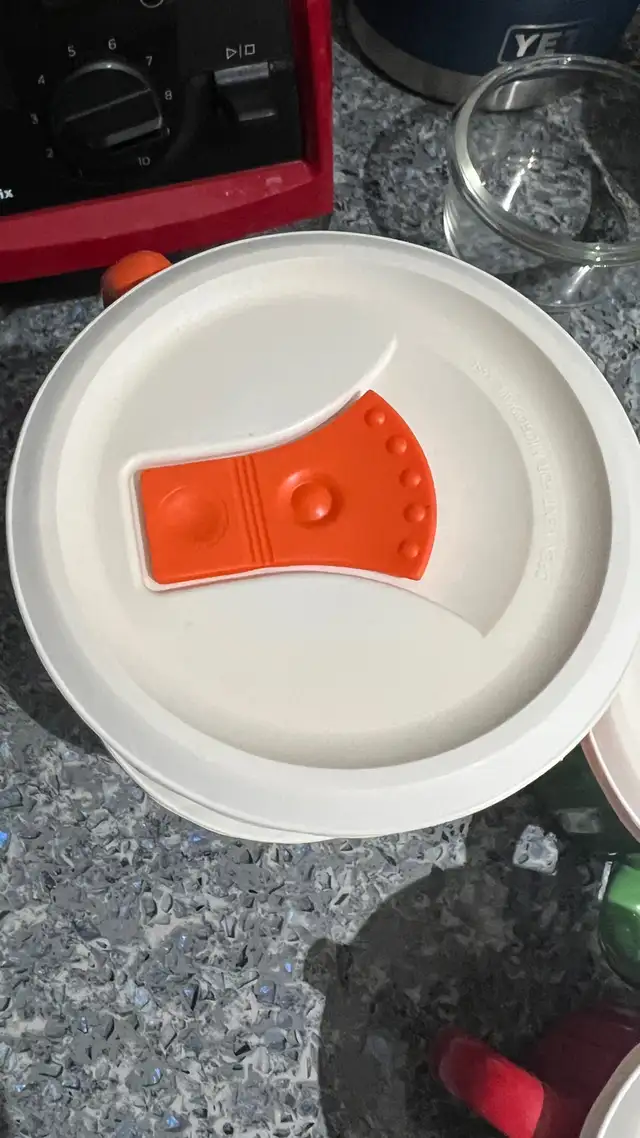 Corningware cups in Kitchen & Dining Wares in Mississauga / Peel Region - Image 2