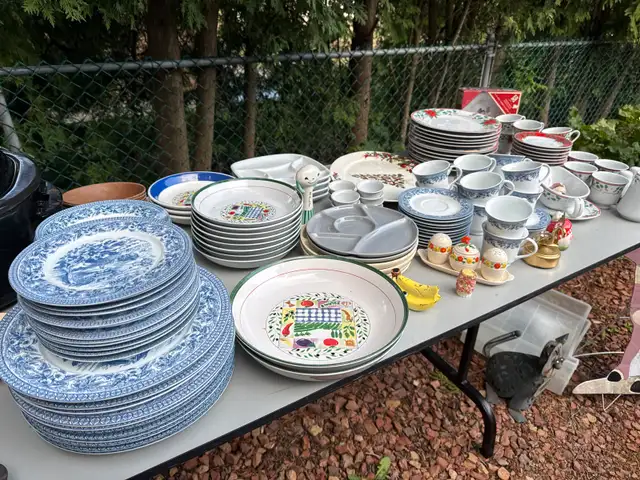 Estate/yard sale63611977298433121