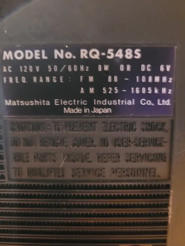 RADIO CASSETTE PANASONIC RQ-548S / VINTAGE in Arts & Collectibles in Laurentides - Image 7