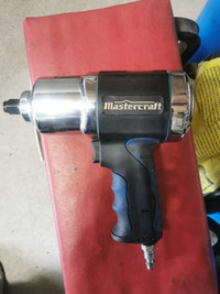 Mastercraft 1/2 Inch socket impact gun in good condition