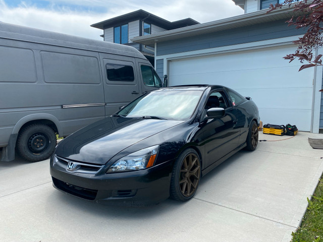 Honda Accord Coupe 2.4 2006 in Cars & Trucks in Calgary