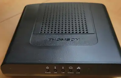 Thompson DCM 476 modem, View more