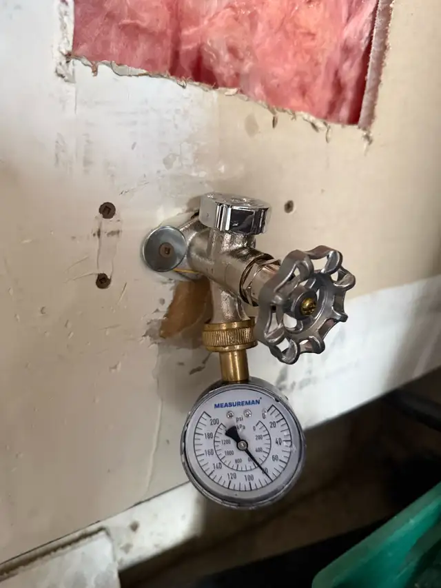 Licensed plumber 577406001889955842
