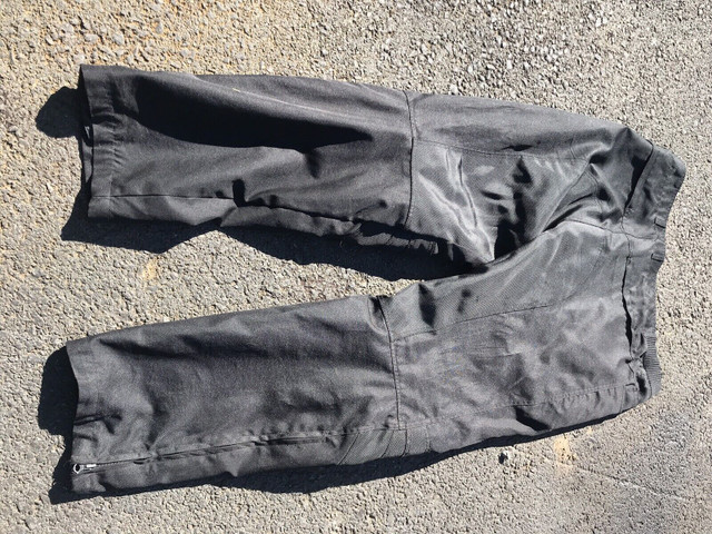 Motorcycle pants  in Motorcycle Parts & Accessories in Annapolis Valley - Image 2