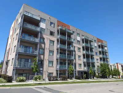 For Rent Immediately - 1 Bedroom Condo at Markham Sheppard
