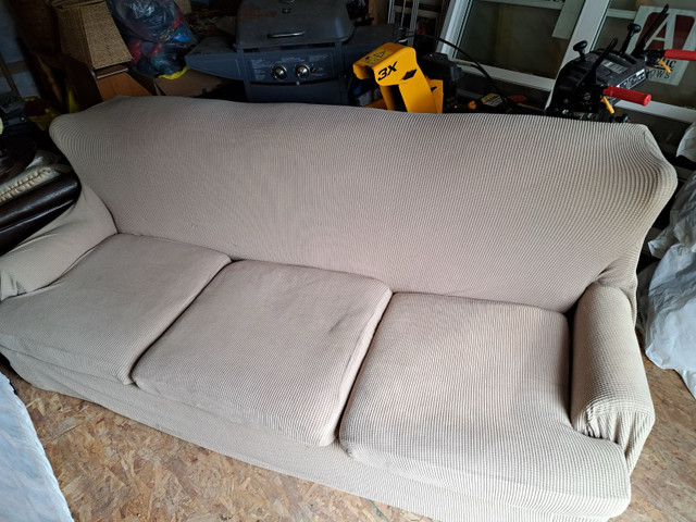 Couch $200 in Couches & Futons in New Glasgow