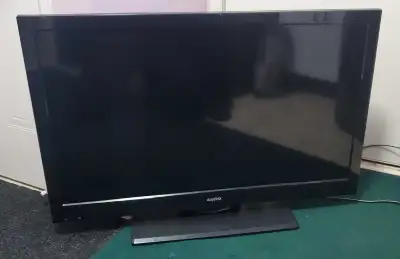 SANYO 40" TV FOR SALE *), View more
