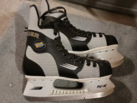 Bauer Vapor Hockey Skates size 5 1/2