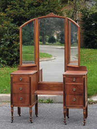 Beautiful dresser/make-up vanity