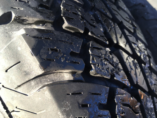 2 bridgestone snow tires 245/75r/17 in Tires & Rims in City of Halifax - Image 4