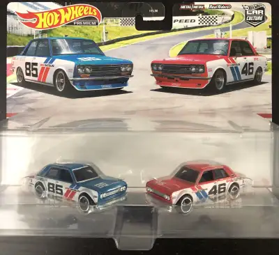 Hot wheels premium 2pack Datsun 50$