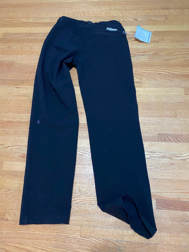 Women curling pants - new in Curling in Ottawa