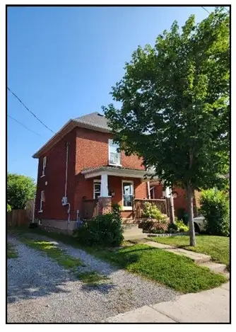 Room for female students for rent in Room Rentals & Roommates in Peterborough - Image 2