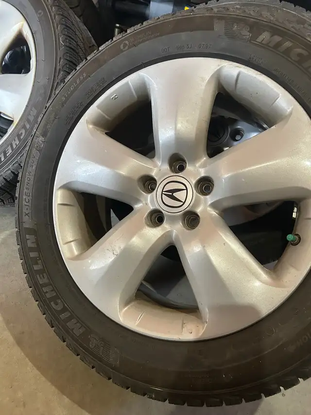 Snow Tires 235/55/R18 in Tires & Rims in Pembroke - Image 5