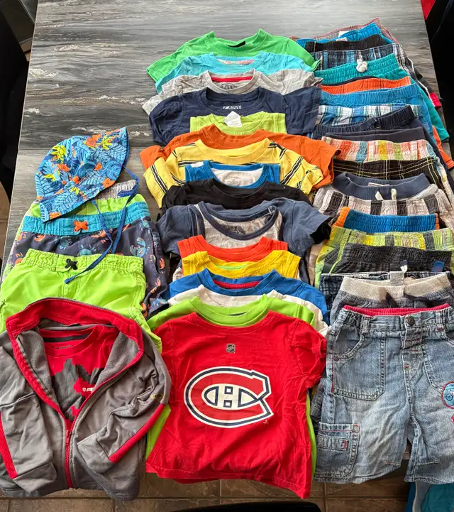 lots de vêtements pour enfants in Kids & Youth in Laval / North Shore - Image 2