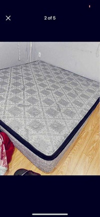 king size mattress available for sale  Downtown-West End Greater Vancouver Area Preview