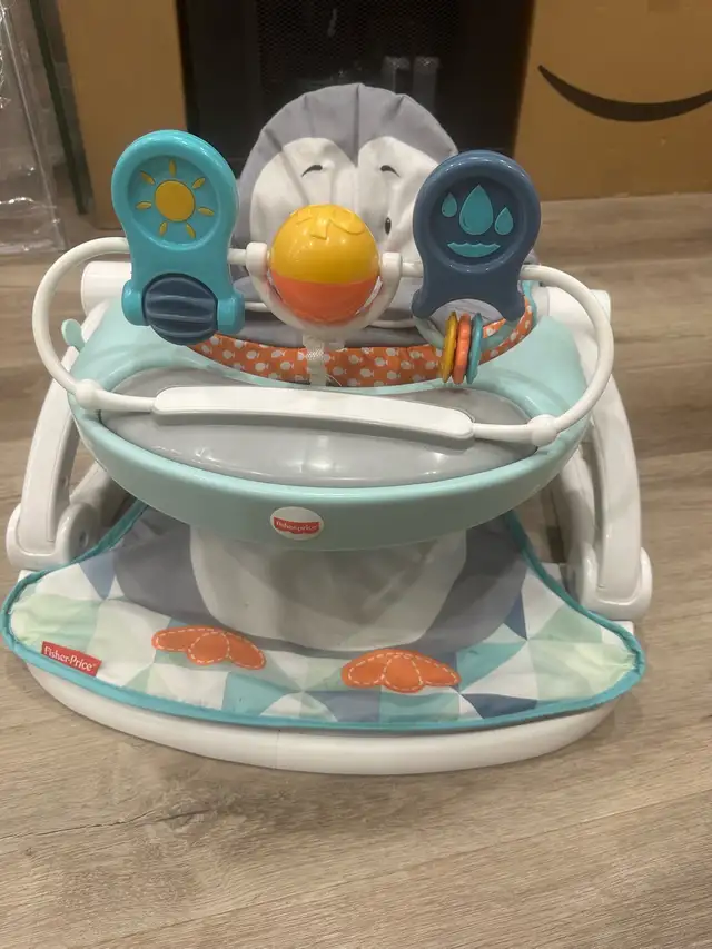 Penguin Baby Activity Seat in Playpens, Swings & Saucers in City of Toronto - Image 2