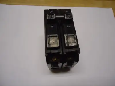 DISJONCTEUR- Breaker- SQUARE D-Usagé-40amps, View more