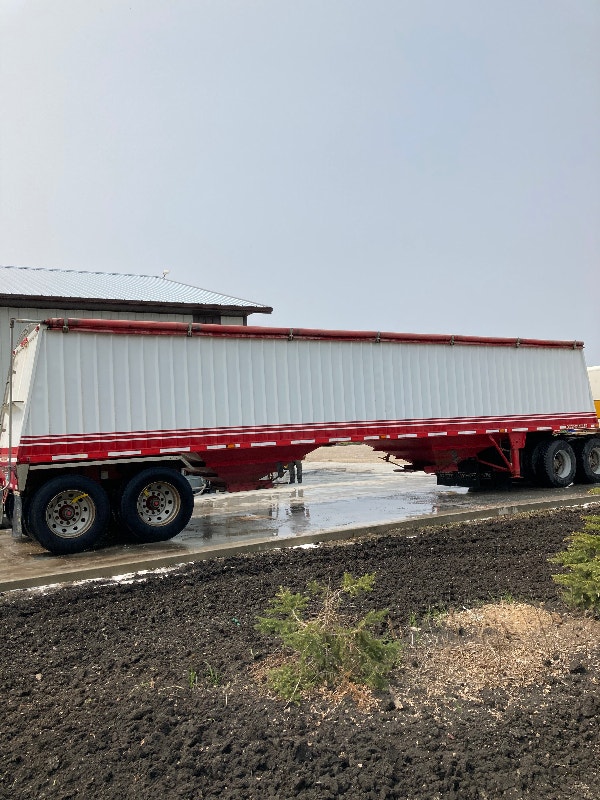 Lode king grain trailer Farming Equipment Winnipeg Kijiji