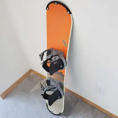 New Kids Rossignol 115cm Snowboard with Nitro Bindings , View more
