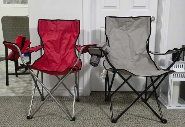 Folding Camp Chairs569698208774236161
